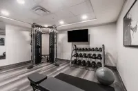 Staybridge Suites DAWSON CREEK by IHG - ที่มีฟิตเนส