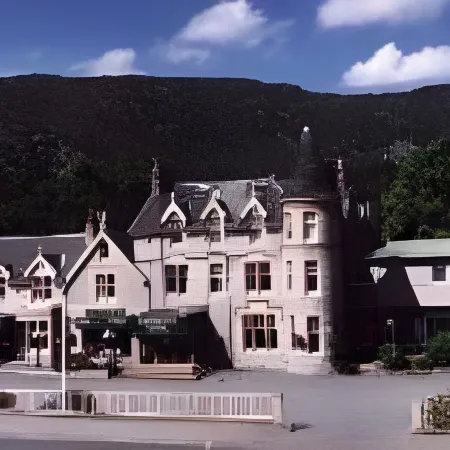 Cairngorm Hotel