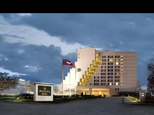 Renaissance Concourse Atlanta Airport Hotel - Spa