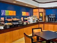 Fairfield Inn & Suites Weatherford - breakfast