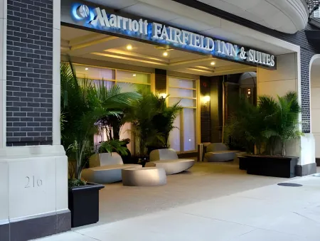 Fairfield Inn & Suites Chicago Downtown/Magnificent Mile