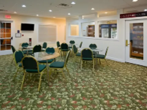 Candlewood Suites ST. JOSEPH/BENTON HARBOR by IHG 貝林縣酒店