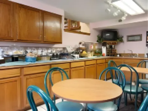 諾福克速8酒店 羅福酒店