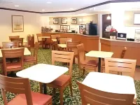 Fairfield Inn & Suites Jackson Airport - breakfast