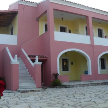 Antigoni's Apartments