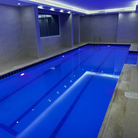 Platinum Hotel