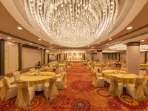 Radisson Blu Kaushambi Delhi NCR Hotels in Ghaziabad