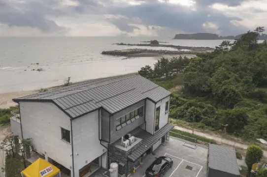 Boryeong Mcp Kids Pool Villa