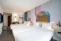 B&B Hotel Gent Centrum Hotels near STAM - Ghent City Museum
