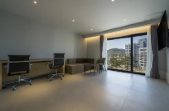 Ulsan Jinha Brown Dot Jinha Beach Branch