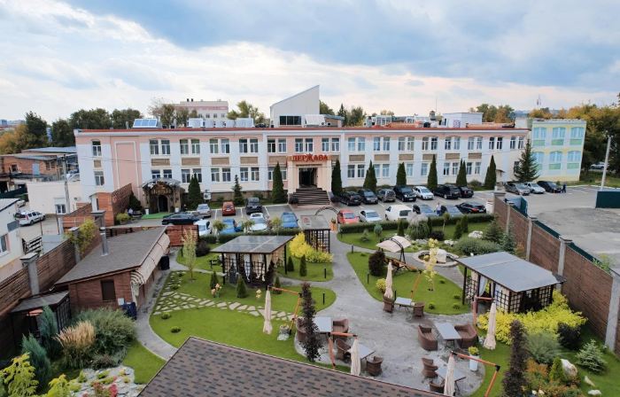 Derzhava Hotel