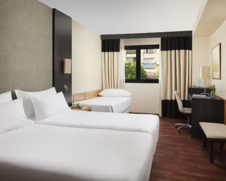 アイステイ バイ NH シウダード デ バレンシア ホテル バレンシアのホテル