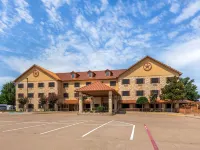 Best Western Dinosaur Valley Inn  Suites Hotels in Somervell County