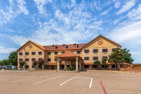 Best Western Dinosaur Valley Inn  Suites