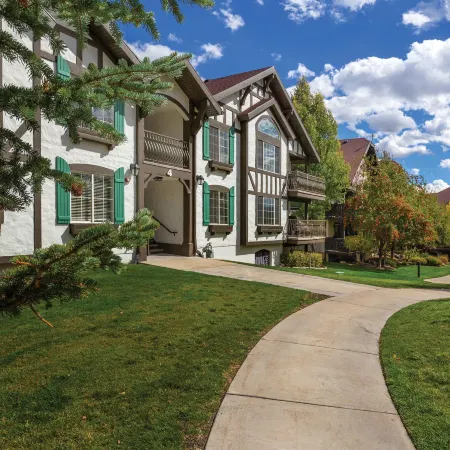 WorldMark Midway