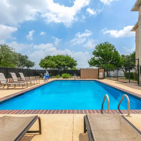Super 8 by Wyndham Grapevine/DFW Airport Northwest