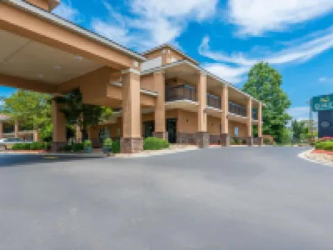 Quality Inn & Suites Rockingham Hotels in Rockingham