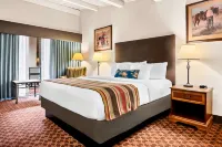 Best Western Outlaw Inn - Parkering