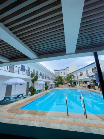 HOTEL THE MIR Отели рядом с достопримечательностью «Saekyung Village 1»