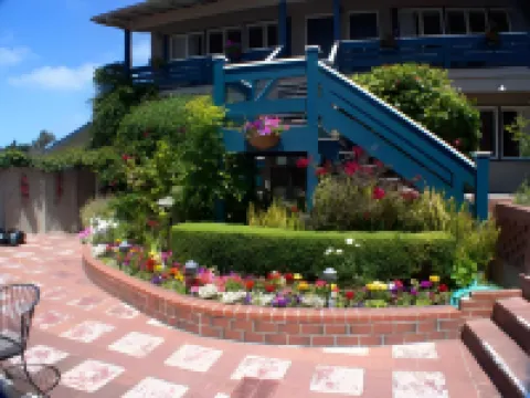 Carmel Wayfarer Inn