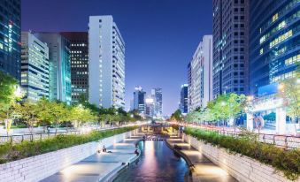 Philstay Myeongdong Station