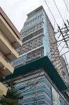 UHome Lacson Отели в г. Манила