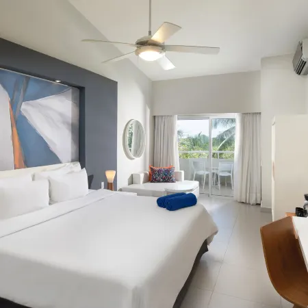 Emotions by Hodelpa - Juan Dolio Hotels in Juan Dolio
