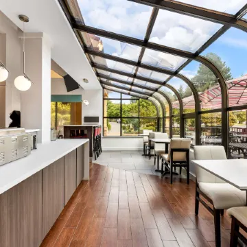 Best Western Plus Parkway Inn