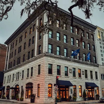 The Drayton Hotel Savannah, Curio Collection by Hilton Hotels near Riverfront Plaza