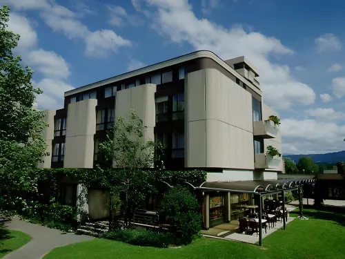 Hôtel du Grand-Pré Hotels in Hauterive