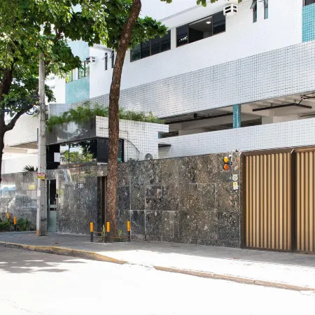 Edifício Golden View Home Service