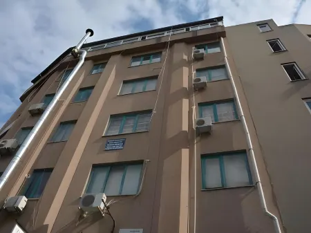 City House Hotel