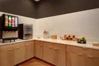 辛辛那提機場南TownePlace Suites套房酒店 - 早餐