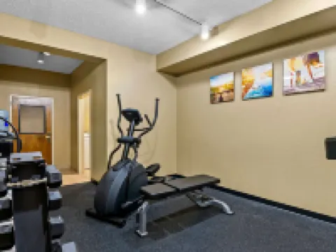 コンフォート イン & スイーツ ストーントン ストーントンのホテル