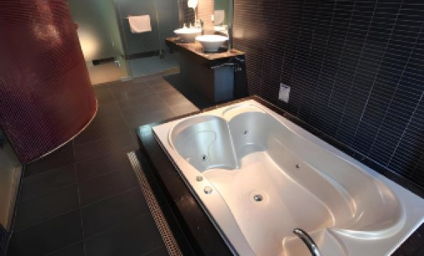 10. 에프 호텔 영등..