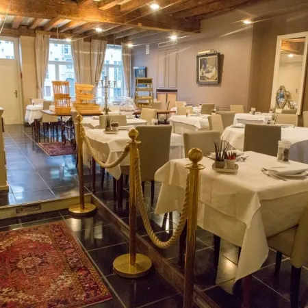 Martin's Relais