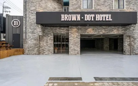 Cheongju Brown Dot Hotel Cheongju Yongam Branch Отели рядом с достопримечательностью «Университет Чхонджу»