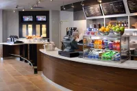 Courtyard Houston Pearland - breakfast