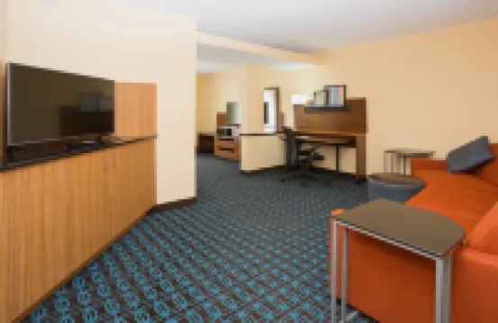 Fairfield Inn & Suites by Marriott Boston Milford Hotels in Milford