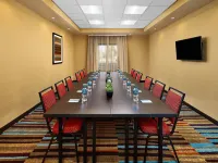 Fairfield Inn & Suites Fresno Yosemite International Airport Hotels in Fresno