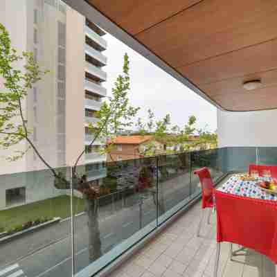 Coastal Charm – 400m from the Beach Others