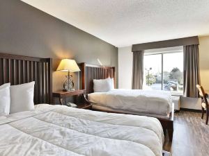 Baymont Inn and Suites by Wyndham Columbus / Near OSU