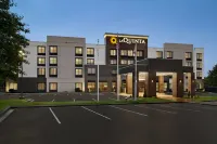 La Quinta Inn & Suites by Wyndham Newark - Elkton