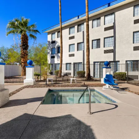 Days Inn & Suites by Wyndham Mesa Near Phoenix