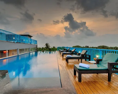 De Mandarin Goa Hotels in Candolim