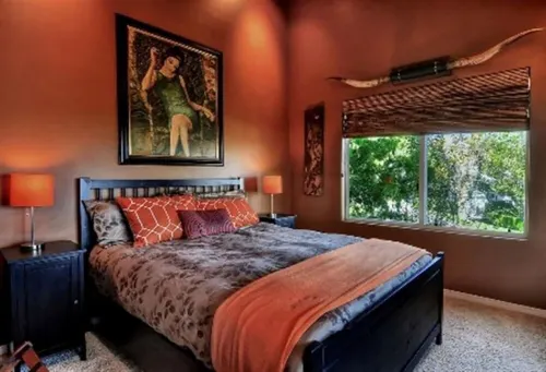 Located above the Village . Ocean Views from every level, amazing bird sanctuary