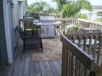 Family Owned Waterfront 3 Bedroom/2 Bath Fully Furnished Condo