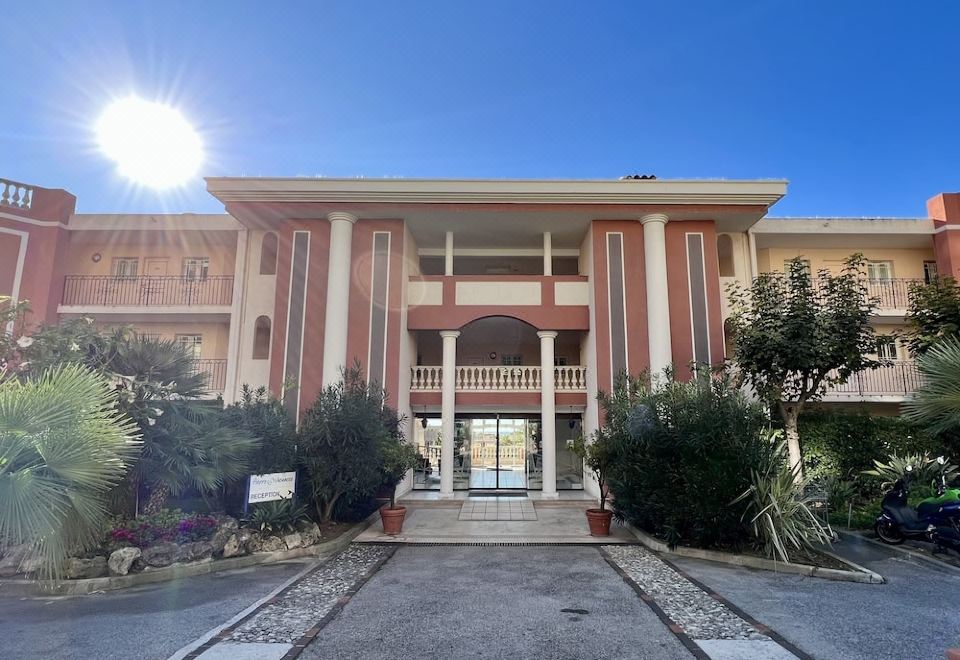 hotel overview picture