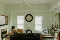 Karen’s River Bend! 0.5 miles away from beach!!