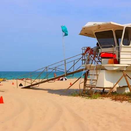 SOUTH BEACH's Closest Home • AQUA COTTAGE • Comfy Cozy Fun Seaside Vero Beach